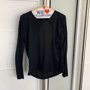 Lululemon black open back long sleeve shirt